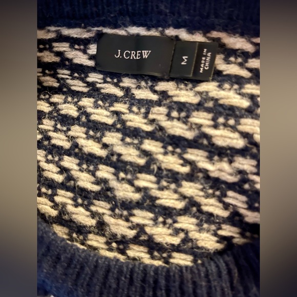 J Crew 100% Wool Sweater Size Medium - Picture 5 of 6